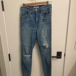 Grlfrns High Rise Skinny Jean